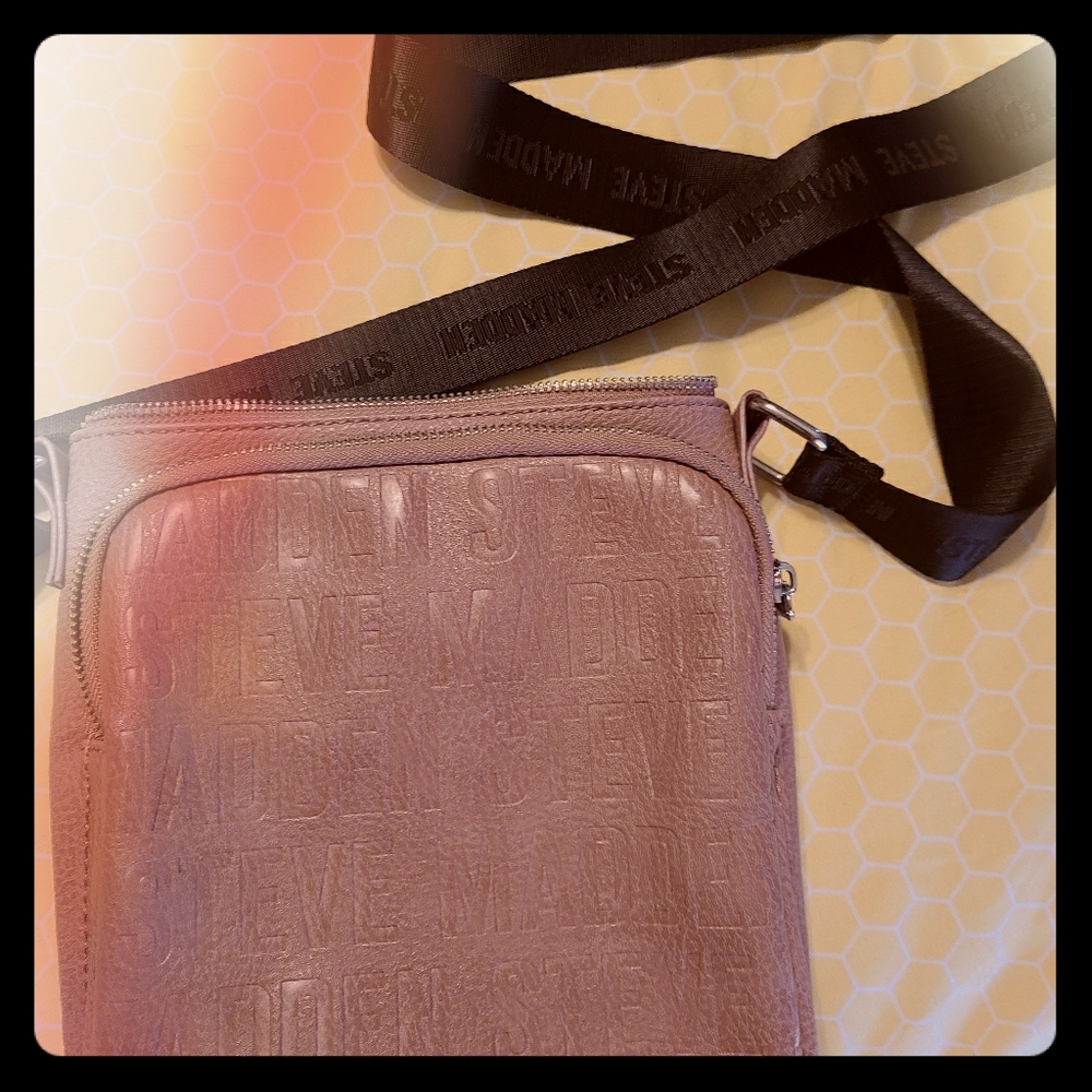 COPY - Steve Madden crossbody purse